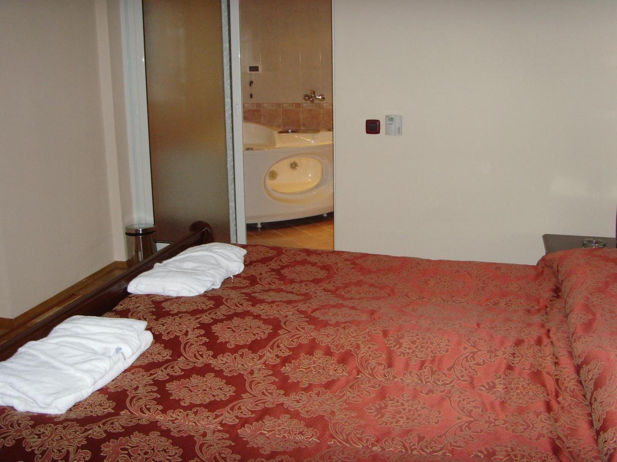 Meridian Hotel Bolyarski Wielkie Tyrnowo Zewnętrze zdjęcie