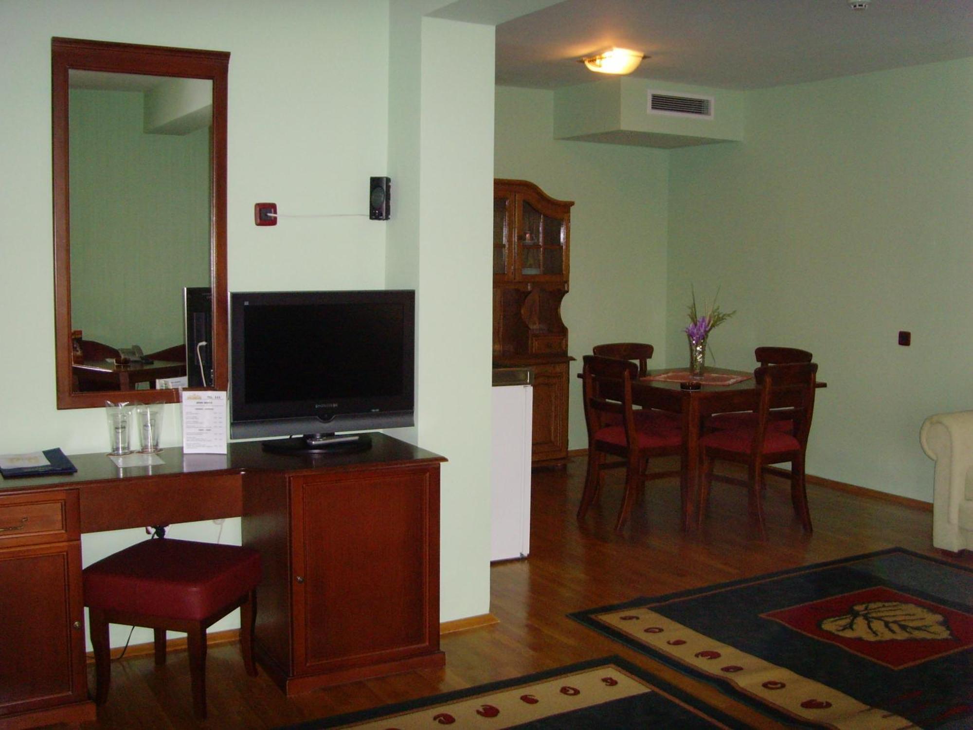 Meridian Hotel Bolyarski Wielkie Tyrnowo Zewnętrze zdjęcie