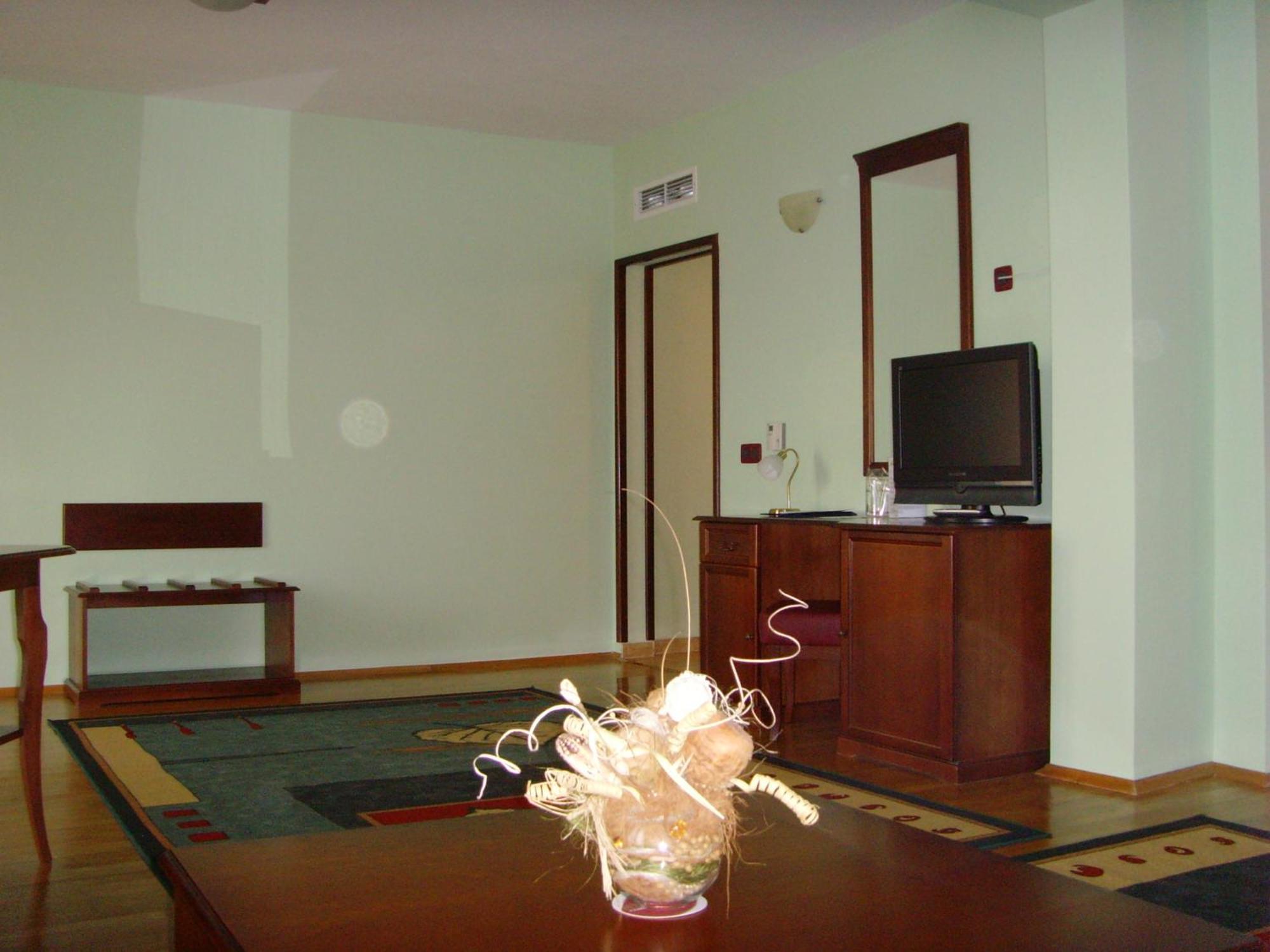 Meridian Hotel Bolyarski Wielkie Tyrnowo Zewnętrze zdjęcie
