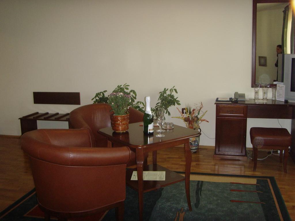 Meridian Hotel Bolyarski Wielkie Tyrnowo Zewnętrze zdjęcie